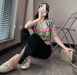 RM4092#V领图案拼色冰丝针织开衫女夏季新款复古短款薄款短袖韩版T恤上衣