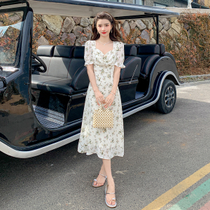 RM12523#法式茶歇裙复古绿色碎花连衣裙泡泡袖雪纺a字裙子女夏季