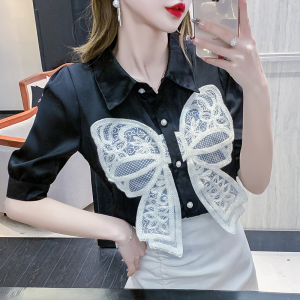 TR20531# 韩版短袖设计感修身钩花蝴蝶衬衫翻领单排扣夏季女装 服装批发女装服饰货源