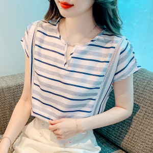 RM17989#文艺时尚舒适风夏季洋气百搭衬衣小V领条纹女式衬衫