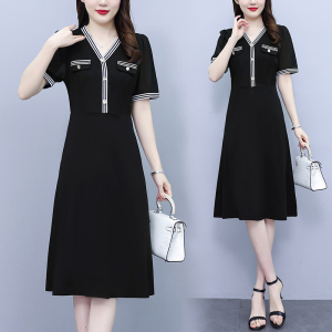 RM5784#大码女装2023夏季新款短袖胖MM时尚显瘦法式中长款V领连衣裙