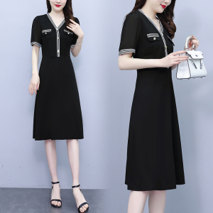RM5784#大码女装2023夏季新款短袖胖MM时尚显瘦法式中长款V领连衣裙