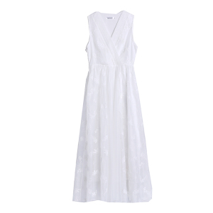 RM5841#刺绣碎花白色连衣裙女夏法式长裙子2023年夏季新款a字裙显瘦夏装