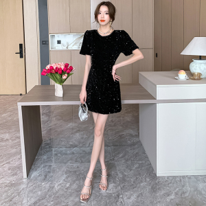 RM21807#亮片露背连衣裙女春夏新款收腰修身显瘦短裙高级感裙子