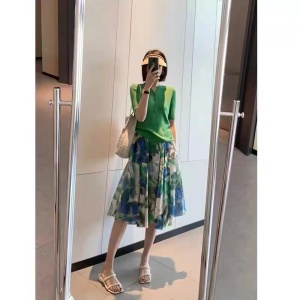 TR21410# 法式绿色小清新御姐连衣裙子新款夏季轻熟风女装两件套装港味