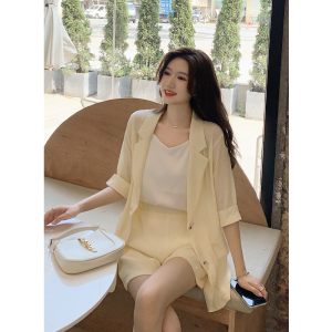 RM10756#夏季新款韩版女装中袖纯色小西装短裤+小背心三件套