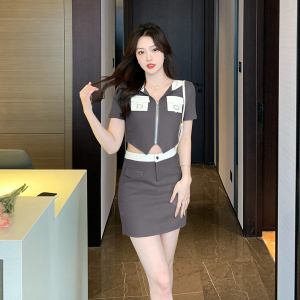 RM5607#时尚套装女2023春夏新款设计感T恤半身A字短裙两件套潮
