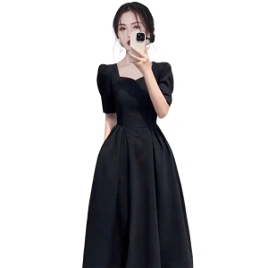 RM11470#气质赫本风高级感方领连衣裙2023夏季新款女装洋气收腰泡泡袖裙子