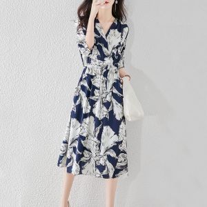 RM5670#新款女时尚显瘦V领优雅印花气质中长裙收腰简约连衣裙