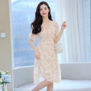 RM15721#V领蕾丝碎花连衣裙夏季女装新款小众设计法式收腰显瘦仙女裙