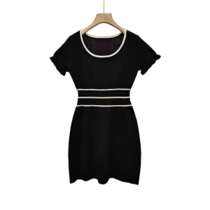 RM5116#夏季新款法式高级感气质小个子洋气减龄收腰小众针织连衣裙子
