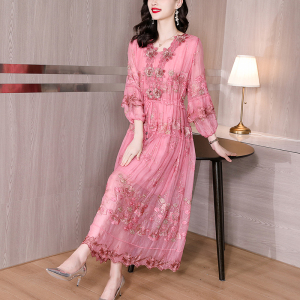 RM5788#高端品牌真丝连衣裙春夏季2023新款女中年妈妈桑蚕丝重工刺绣裙子