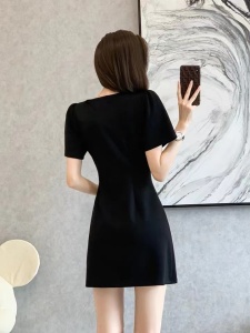 RM5389#郁金香甜美圆领宽松显瘦T恤裙别致设计感黑色连衣裙女装夏季减龄