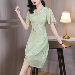RM10621#旗袍2023年新款夏季小个子日常改良年轻款绿色小清新淑女风连衣裙