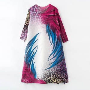 RM5735#新款三宅褶皱印花连衣裙气质宽松显瘦圆领大码妈妈A字裙