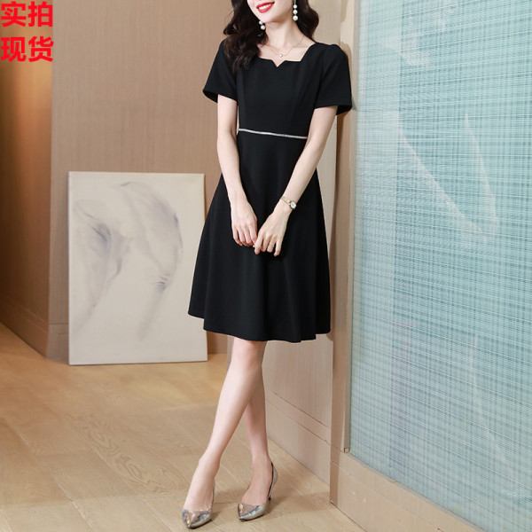 RM5548#夏款女气质连衣裙修身显瘦短袖黑色弹力钉珠高级感连衣裙6162