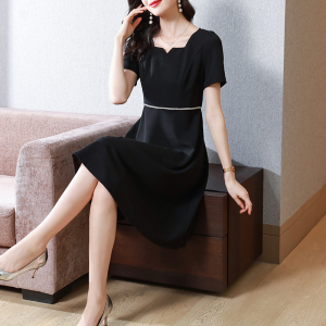 RM5548#夏款女气质连衣裙修身显瘦短袖黑色弹力钉珠高级感连衣裙6162