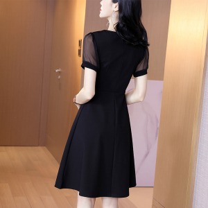 RM6895#赫本风雪纺拼接黑色连衣裙女2023夏季新款修身显瘦方领A字小黑裙