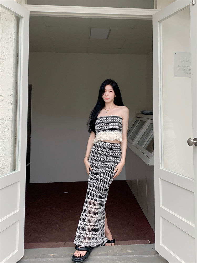 Actual shot of fringed black and white striped knitted tube top skirt suit
