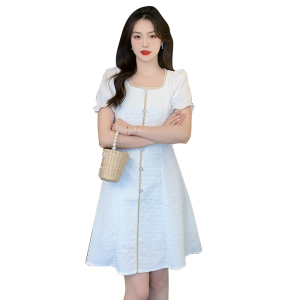 RM11545#小个子连衣裙女2023年夏季新款法式气质方领收腰显瘦A字裙