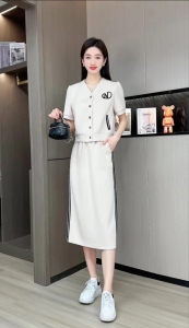 RY1483#时尚韩版休闲显瘦气质收腰短袖两件套