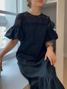 TR41677#  韩国chic法式复古蕾丝拼接设计感灯笼袖连衣裙 服装批发女装批发服饰货源