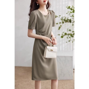 RY1458#设计感连衣裙女2023年夏季新款压褶优雅气质简约裙子