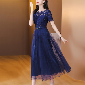 RM9156#高端刺绣连衣裙女夏季2023新款设计感镶钻显瘦气质网纱中长裙
