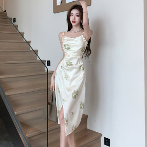 French square neckline waistband dress with slim straps for women's summer celebrity vacation style long dress