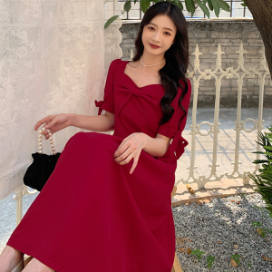 RM16895#新款法式复古别致惊艳气质红色连衣裙高级感蝴蝶结鸡心领长裙