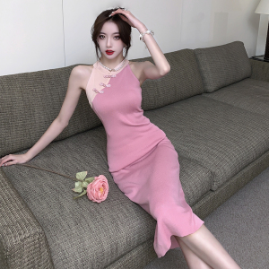 New Chinese style pink improved cheongsam knitted dress， women's high-end feeling， temperament， tank top， buttocks wrapp