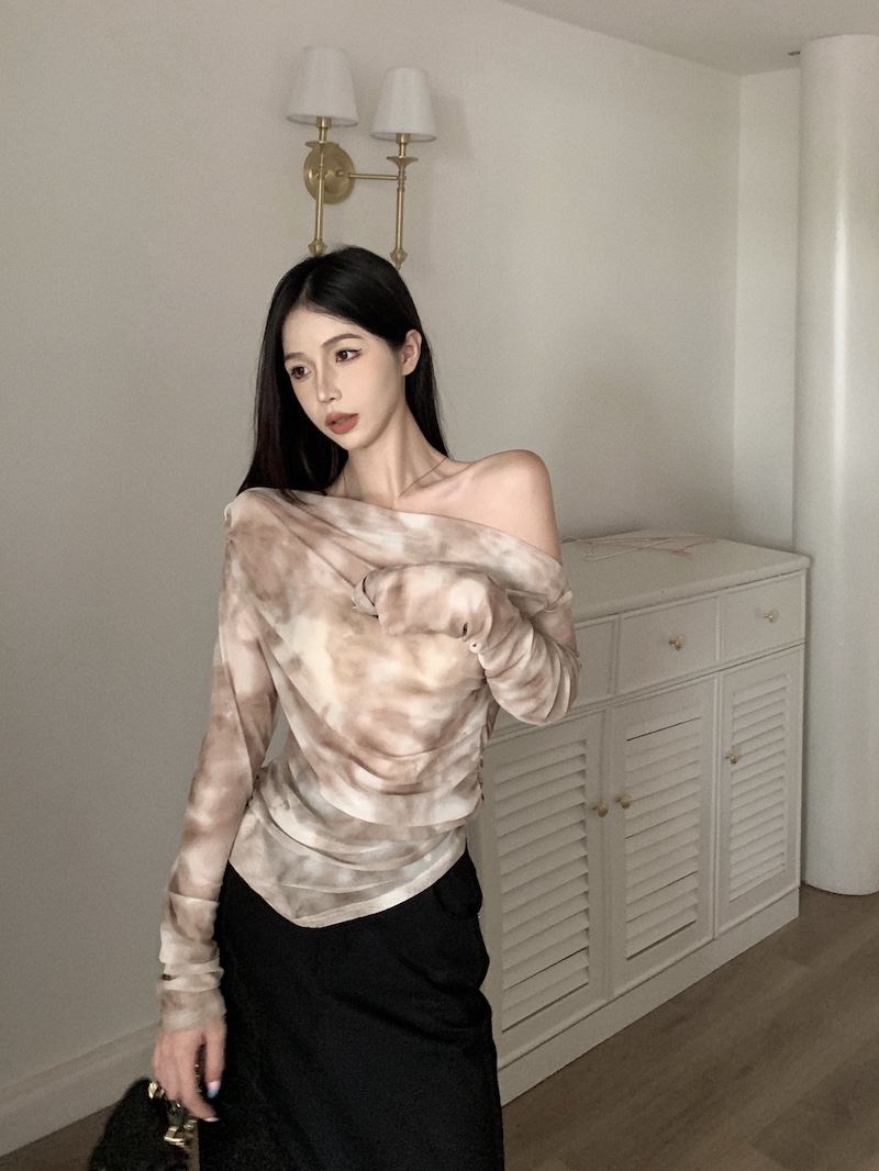 Actual shot of Korean style slimming pure desire one-shoulder long-sleeved ink flower mesh bottoming shirt sun protection clothing