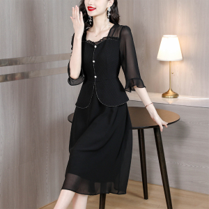RM11984#夏季新款大码女装妈妈黑色假两件优雅小方领显瘦遮肉连衣裙