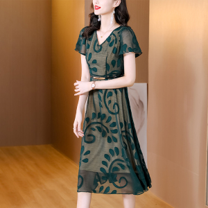 RM8379#墨绿色雪纺连衣裙女2023年夏季新款收腰气质长款修身大摆沙滩裙子