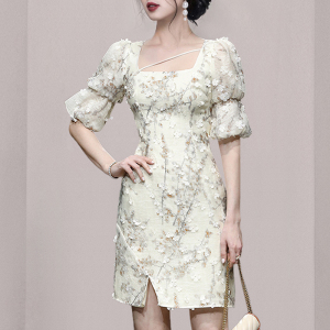 RM8103#夏季新款优雅气质方领藕节泡泡袖收腰显瘦开衩修身连衣裙