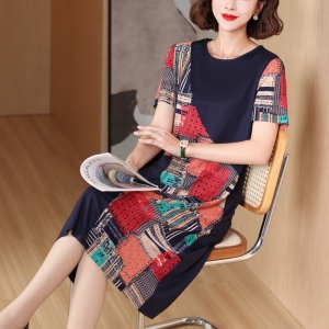 RM13058#夏时尚印花拼接大码宽松气质休闲短袖圆领女装