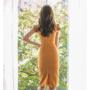 RM8104#女神范时尚显瘦名媛气质包臀2023夏季新款女圆领无袖连衣裙
