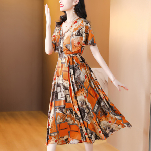 RM11597#气质连衣裙2023新款高级感气质减龄时尚大码显瘦真丝碎花裙子
