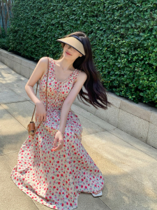 TR24424# 胖mm法式V领无袖系带收腰显瘦褶皱碎花裙背心吊带连衣裙 服装批发女装服饰直播货源