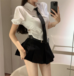 RM21163#美式辣妹泡泡袖露腰短衬衫含领带