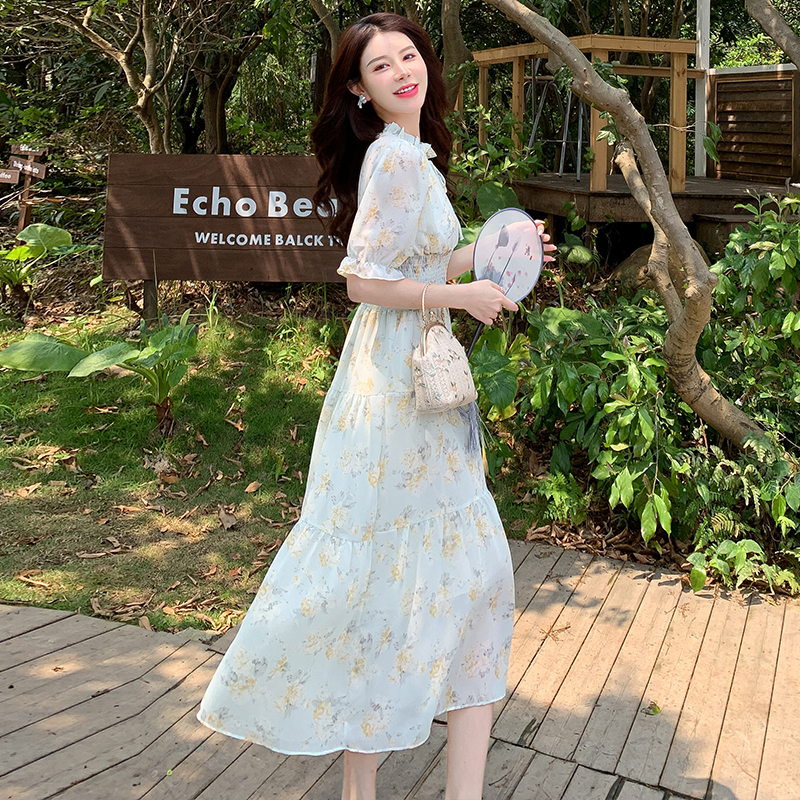 實拍短袖甜美溫柔系碎花連衣裙女裝春季2023新款系帶收腰中長款