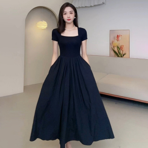 RM8158#新款黑色方领连衣裙子女夏季收腰显瘦茶歇法式赫本风绝美长裙