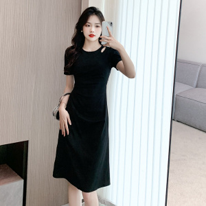 RM10396#新款黑色气质连衣裙女夏高级感别致裙子赫本风小黑裙