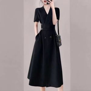 RM12318#轻奢高级感黑色西装连衣裙2023夏季新款女装小众复古收腰V领裙子