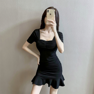 Square neck low cut pleated tight fitting buttocks high elastic cotton short sleeved dress