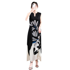 TR35811# 三宅褶夏装连衣裙时尚减龄印花大码女装显瘦背心裙 服装批发女装批发服饰货源