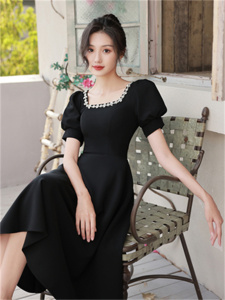 TR43273# 洋气晚礼服女春黑色宴会气质法式高级感小个子平时可穿轻奢连衣裙 服装批发女装批发服饰货源