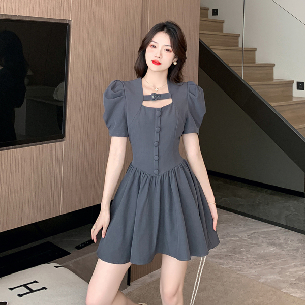 RM9476#夏季新款法式高级感气质连衣裙遮肉显瘦简约
