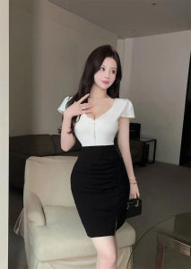 Spliced V-neck tight zipper wrap buttocks dress for ladies with high waisted bottom