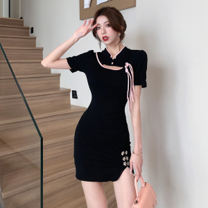 Small crowd design sense New Chinese style Chinese style improved cheongsam color contrast dress， careful machine retrac